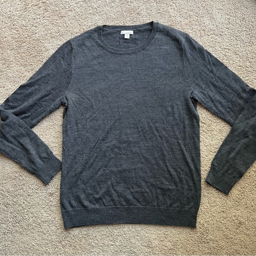GAP merino wool crew neck sweater